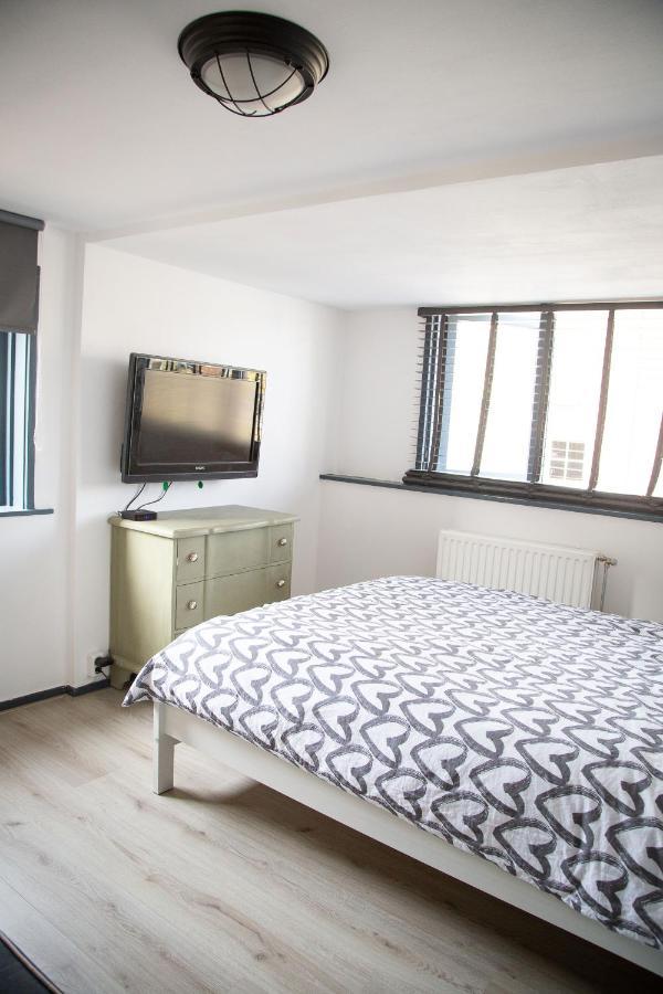 Reeuwijk Bed And Wine Nonsolovino Bed & Breakfast エクステリア 写真